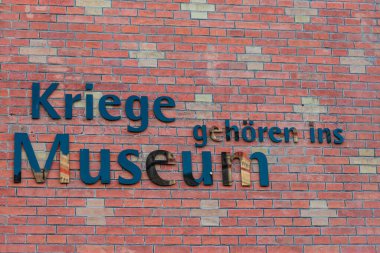 Viyana 'daki Cephanelik ve Savaş Müzesi' nin baskıları