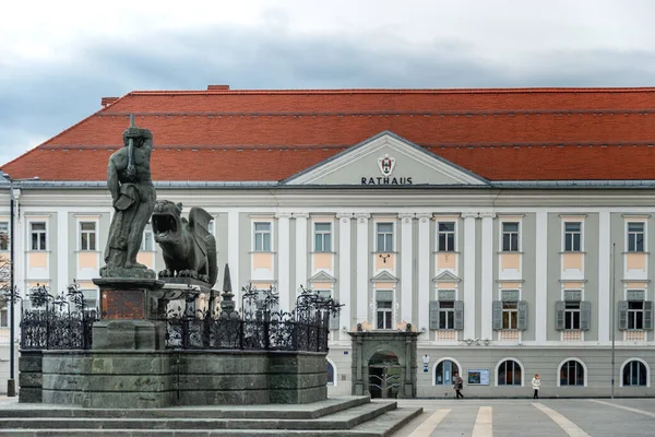 Radnice Památník Lidožrouta Centru Města Klagenfurt — Stock fotografie