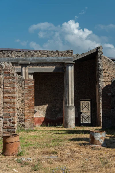 Ερείπια Της Αρχαίας Πόλης Πομπηία Καταστράφηκε Από Ηφαιστειακή Έκρηξη Του — Φωτογραφία Αρχείου