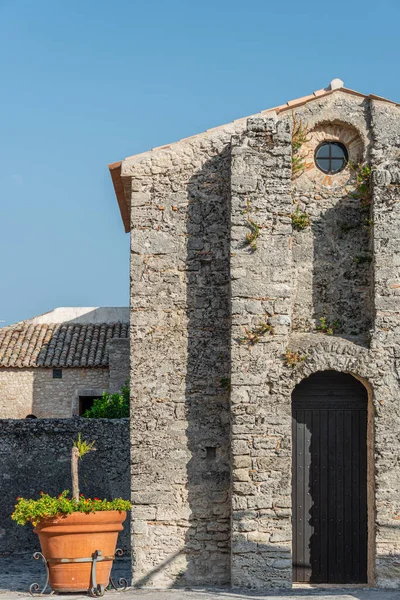 Kathedrale Und Byzantinische Kirche Haghia Kyriake Dorf Gerace Kalabrien Italien — Stockfoto