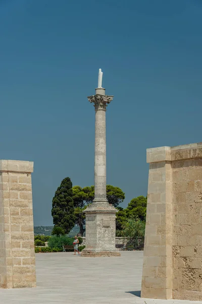 Impressions Basilique Santa Maria Leuca Colonna Corinzia — Photo