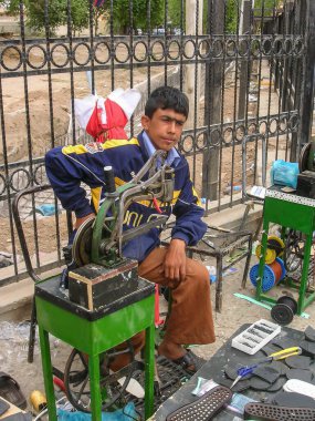 Sokak Hayatı, Erbil Çarşısı 'nda kunduracı