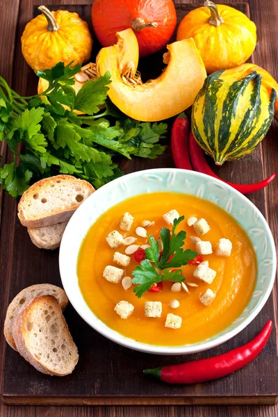 新鮮なカボチャのスープ — ストック写真