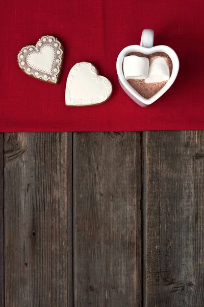 Biglietto di auguri San Valentino con cioccolata calda e biscotti — Foto Stock
