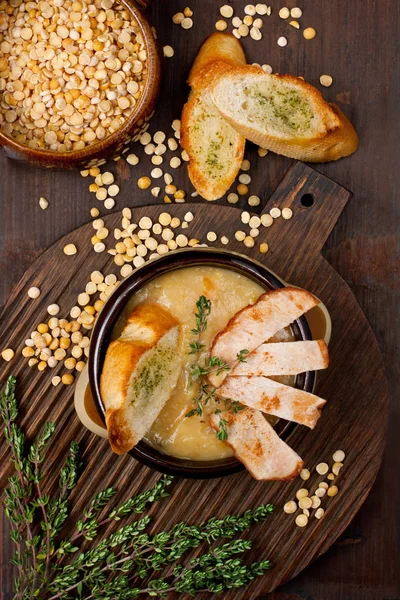 Gele Split Erwtensoep Met Gerookt Spek Toast — Stockfoto