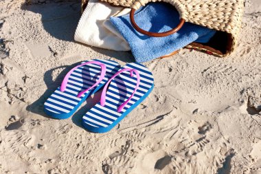 Kumsaldaki aksesuarlar. Yaz sahili geçmişi