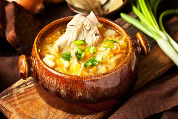 Sopa Col Agria Rústica Tazón Cerámica Cocina Tradicional Rusa Bielorrusa — Foto de Stock