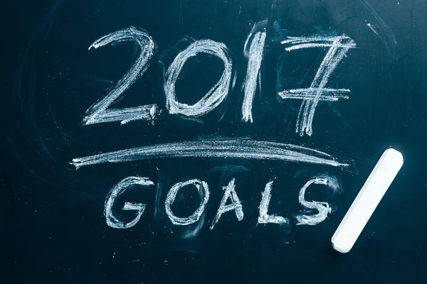 Планировать список целей на 2017 год на доске — стоковое фото