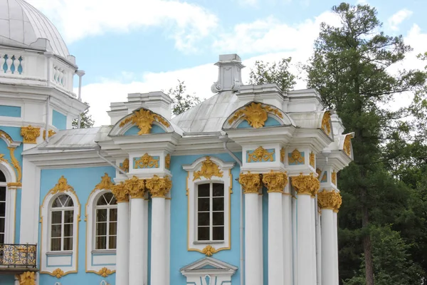 Saint-Petersburg, Rusya-10 Temmuz 2014: Pavilion Hermitage Tsarskoye Selo Catherine Park — Stok fotoğraf