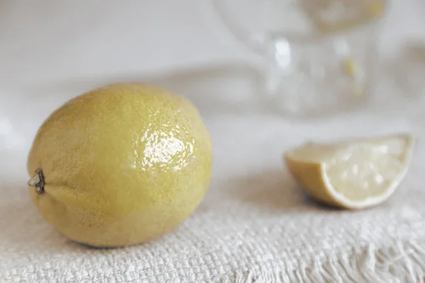 Lemon Slice Lemon Table Napkin Background Glasses Making Lemon Drink — Stock Photo, Image