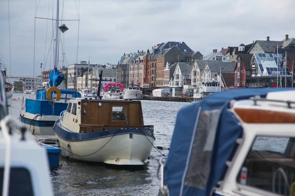 Haugesund dolgu görüntülemek