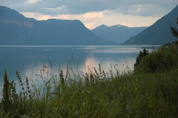 Sognefjord gün batımı