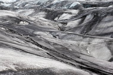 Siyah ve beyaz İzlanda Buzulu