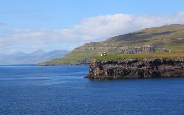 Faroe Adaları feribot ile