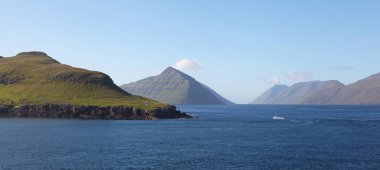 Faroe Adaları feribot ile
