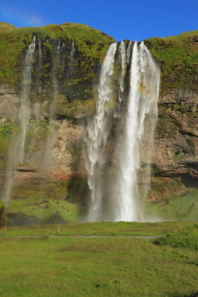 Водопад Сельяландсфосс в Исландии — стоковое фото