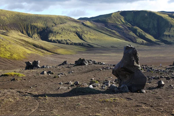 Icelandic view to mountains — Stock Photo, Image