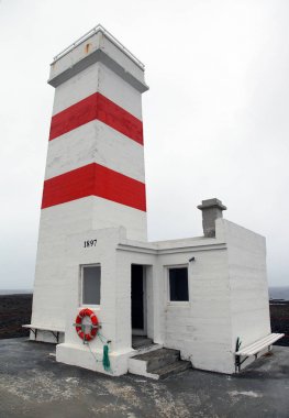 Bir bulutlu gün Reykjavik yakın deniz feneri