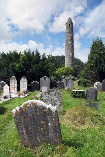 Glendalough manastır Site
