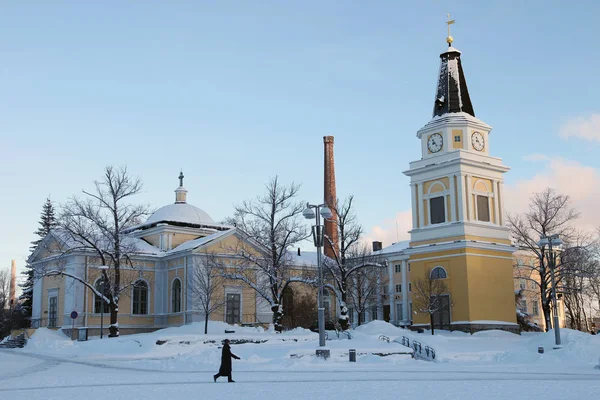 老教堂, Vanha kirkko, 在坦佩雷中央广场的边缘, 冬季 — 图库照片