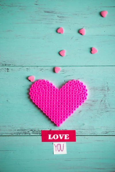 Walentynki z serca i tekst na taśmie — Zdjęcie stockowe