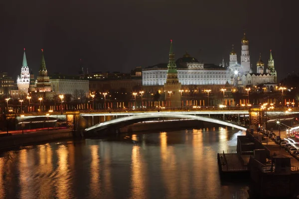 Kreml (Moszkva) éjszakai látképe — Stock Fotó