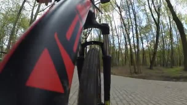 Moscow Cycling Autumn Summer Shooting First Person Action Camera — Stock Video
