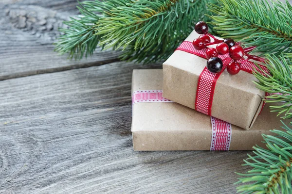 Fondo de pantalla de Navidad con cajas de regalo — Foto de Stock