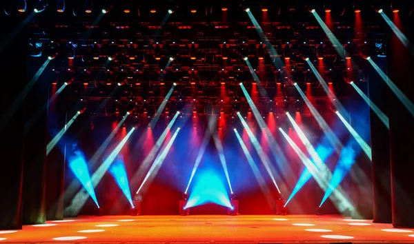 Show stage with light beams — Stock Photo, Image