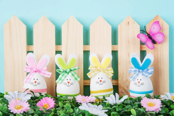 ��unny Easter bunnies — Stock Photo, Image