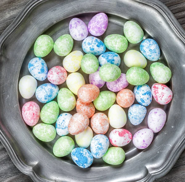 Easter eggs in tin plate