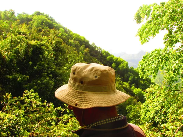 Trekking Las Montañas Bosque Nativo Los Andes Rabones Chile Central — Foto de Stock