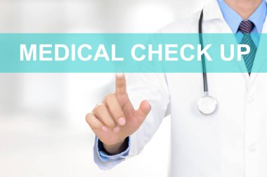 Doktor el tıbbi kontrol kadar sanal ekran tabelada dokunmadan