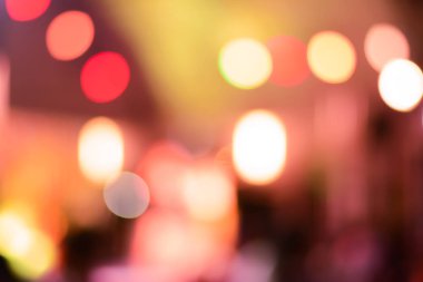 Soyut renkli bokeh arka plan için geceleri