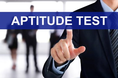 Sanal ekran yetenek testi sekmesinde dokunmadan işadamı el