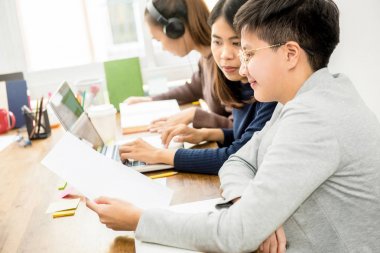 Grup öğrenci alan ortak çalışma bilgi paylaşımı