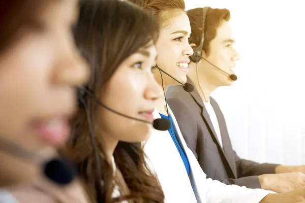 Equipo de centro de llamadas (o telemarketer) — Foto de Stock