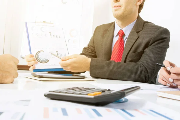 Businessman presenting graphs in the meeting — Stock Photo, Image