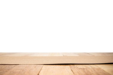 Kahverengi kağıt üzerinde ahşap masa üstü