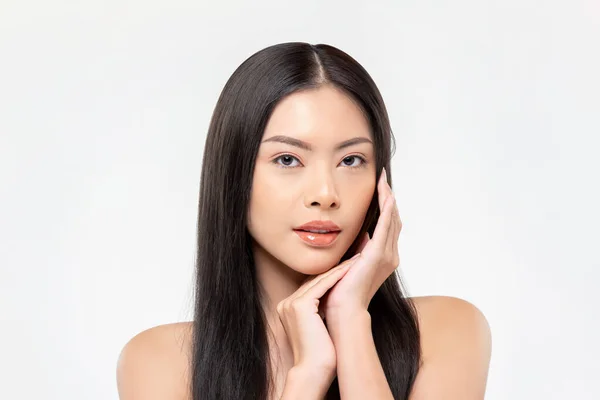 Длинные Волосы Красивая Азиатская Женщина Модель Ясной Светлой Кожей Делает — стоковое фото