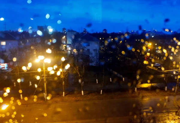 窗外的雨 — 图库照片