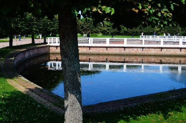 Peterhof Sarayı 'nın Güzelliği, Saint Petersburg, Rusya