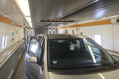 Manş Tüneli arabaya tren calais folkestone için