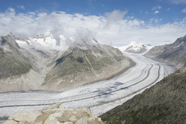 İsviçre Aletschgletscher parçası