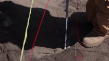 Arkeoloji, arkeolojik alan, fırçayla çalışma