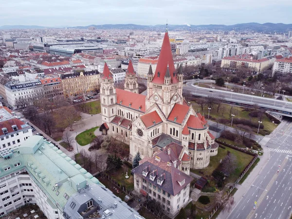 Assisi Kilisesi, Viyana 'dan St. Francis, Hava Drone görüşü