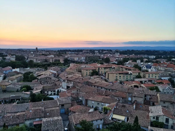 มุมมองเหนือเมืองฝรั่งเศสของ Carcassonne ในพระอาทิตย์ตก — ภาพถ่ายสต็อก