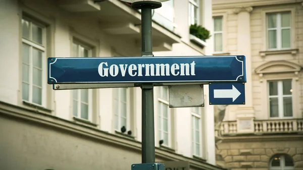 Уличный знак правительства — стоковое фото