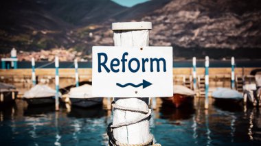 Reform sokak tabelası