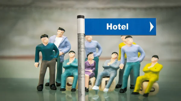 Straßenschild zum Hotel — Stockfoto